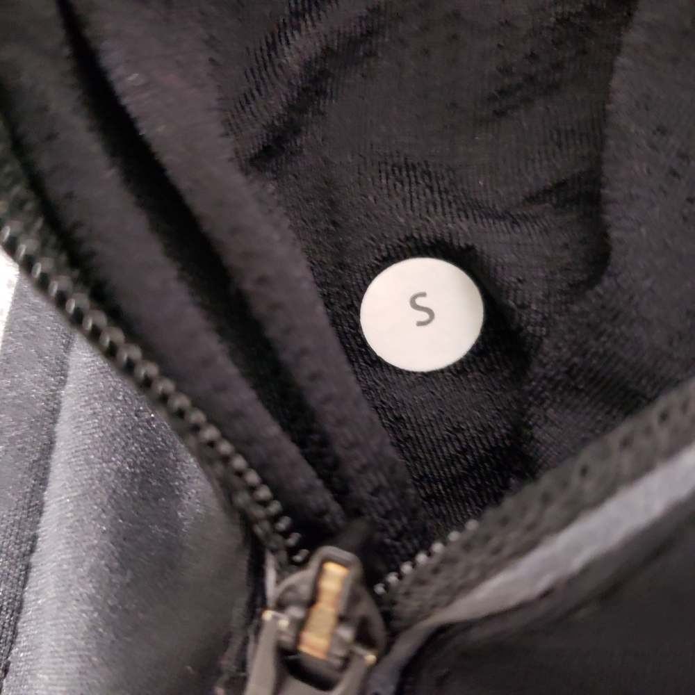 Lululemon athletica full zip Jacket Hoodie Men's sz small black - Picture 6 of 11
